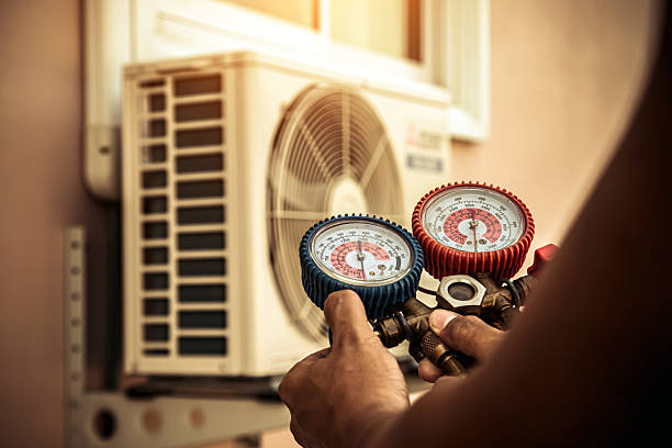 Professional Hvac technician working in Buena Vista, MI